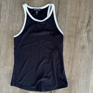 EUC Athleta Signature Rib Tank Black with White Trim
